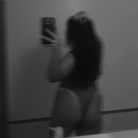 Renatinhasafadinha's Offline Chat Room