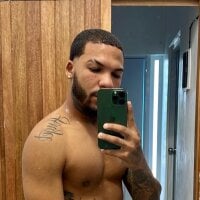 jimenexxreal's Offline Chat Room