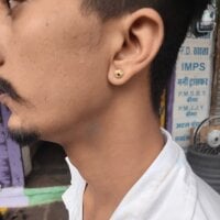 hot_dev_18's Avatar Pic