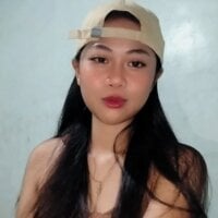 asian-samara webcam model