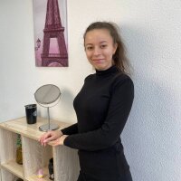 DollyScott Offline Chatraum