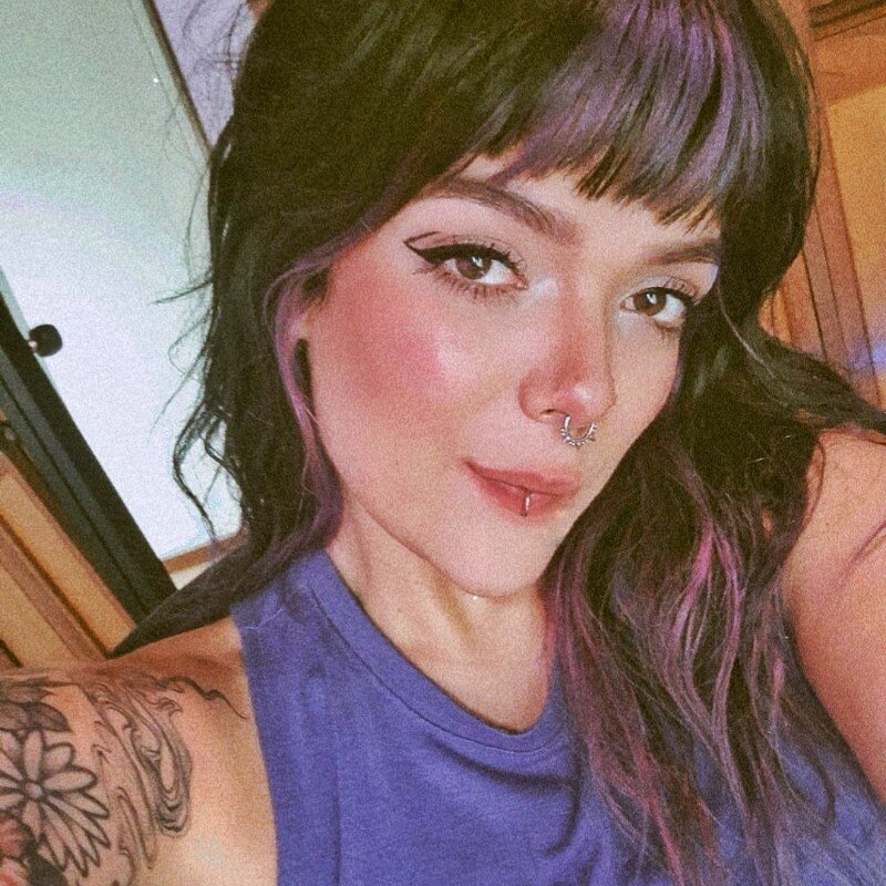 purple_em69