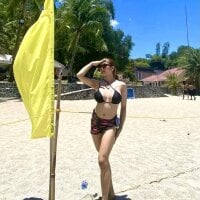 Celestinefoxy model avatar