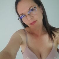 amalia-love-84's Profile Pic