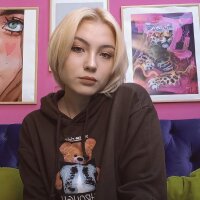 OrsolaRocco's Offline Chat Room