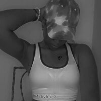 SellySweetBoo1's Offline Chat Room