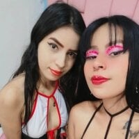 Model SofiaandDaniela_