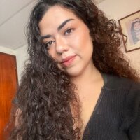 MaraJhonsson Chat Room offline