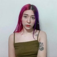 غرفة دردشة ur_cherrywine دون اتصال