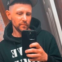 loooper777 webcam model