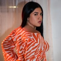 LyndaGrey's Offline Chat Room
