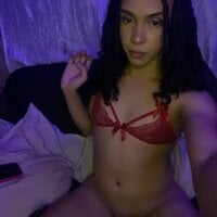LunaMell webcam