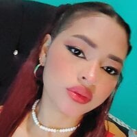 lily_parcker webcam model