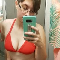 peachcheesecake's Offline Chat Room