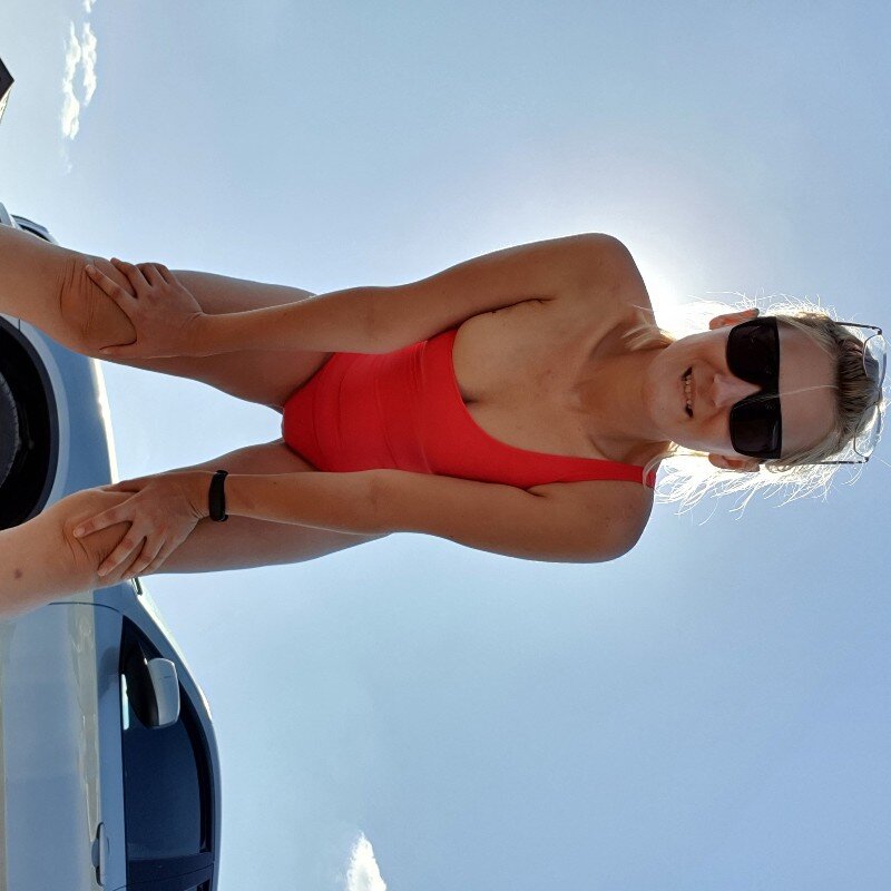 Marushka live cam profile