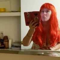 غرفة دردشة RedCinnabon دون اتصال