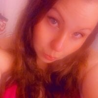 Girl88pie's Offline Chat Room