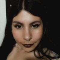 boobs_moon1's Offline Chat Room