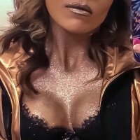 creature_of_snow's Offline Chat Room