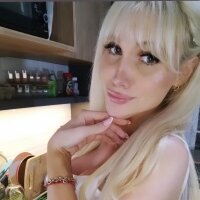 ambersweet33's Profile Photo