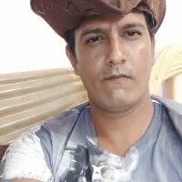 MAGNETICDADDY8 webcam