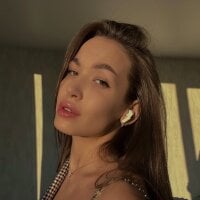 KellyFarrells' Avatar Pic