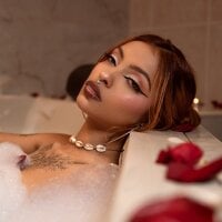 Carmilla_ webcam model