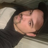 joseph130791's Offline Chat Room