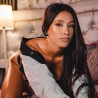 alicemoon__ webcam model