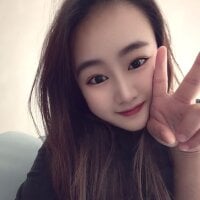 eleven_00 webcam model