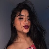 NatashaEvanns Adlı Modelin Çevrimdışı Sohbet Odası