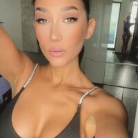 Scarlett_Charm
