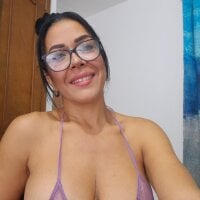 alejandralatina