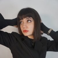 LydiaManetta webcam model