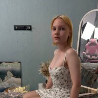SansdraMilkeys webcam