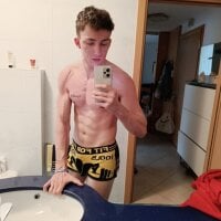 NicoDavisHere