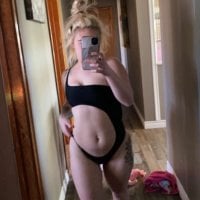 thickshorty's Offline Chat Room