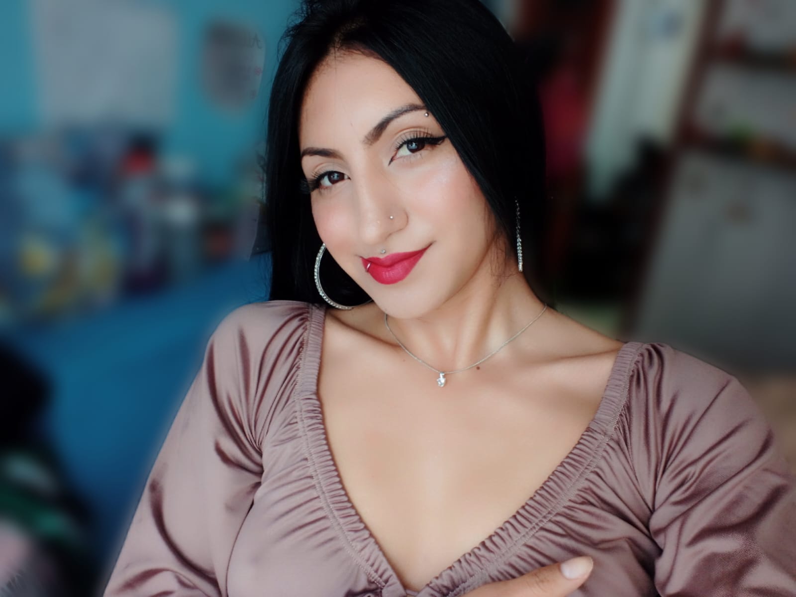 rachel-walker-webcam-model-profile-xhamsterlive