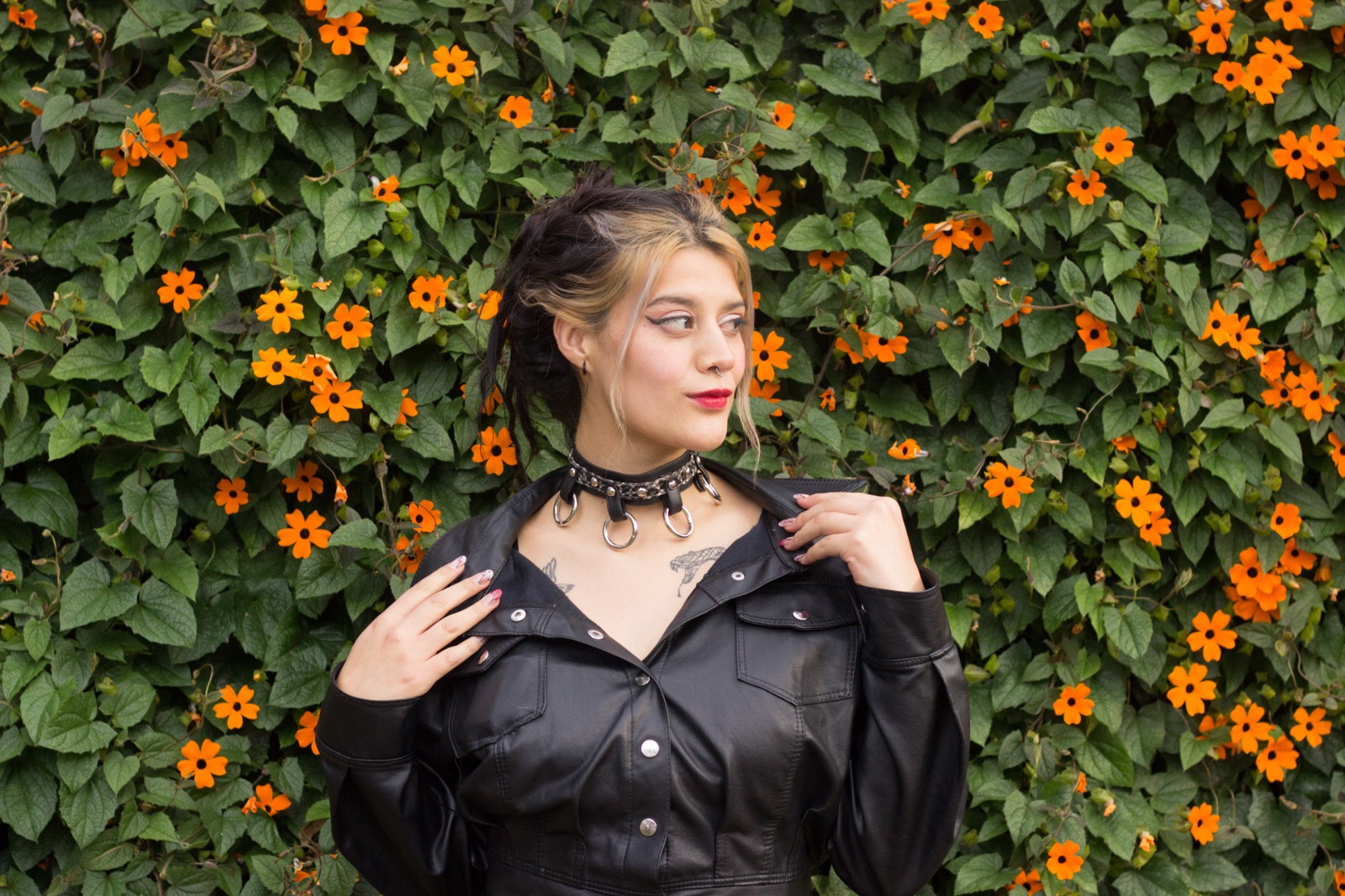 Violet-Queen Cam Model Profile | Stripchat