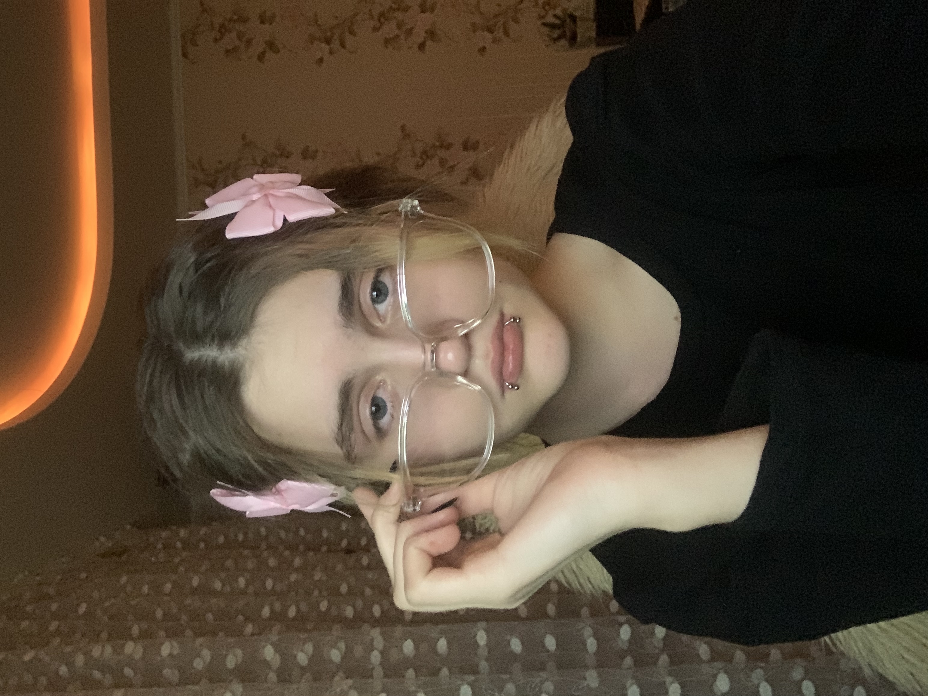 moirahill-webcam-model-profile-xhamsterlive