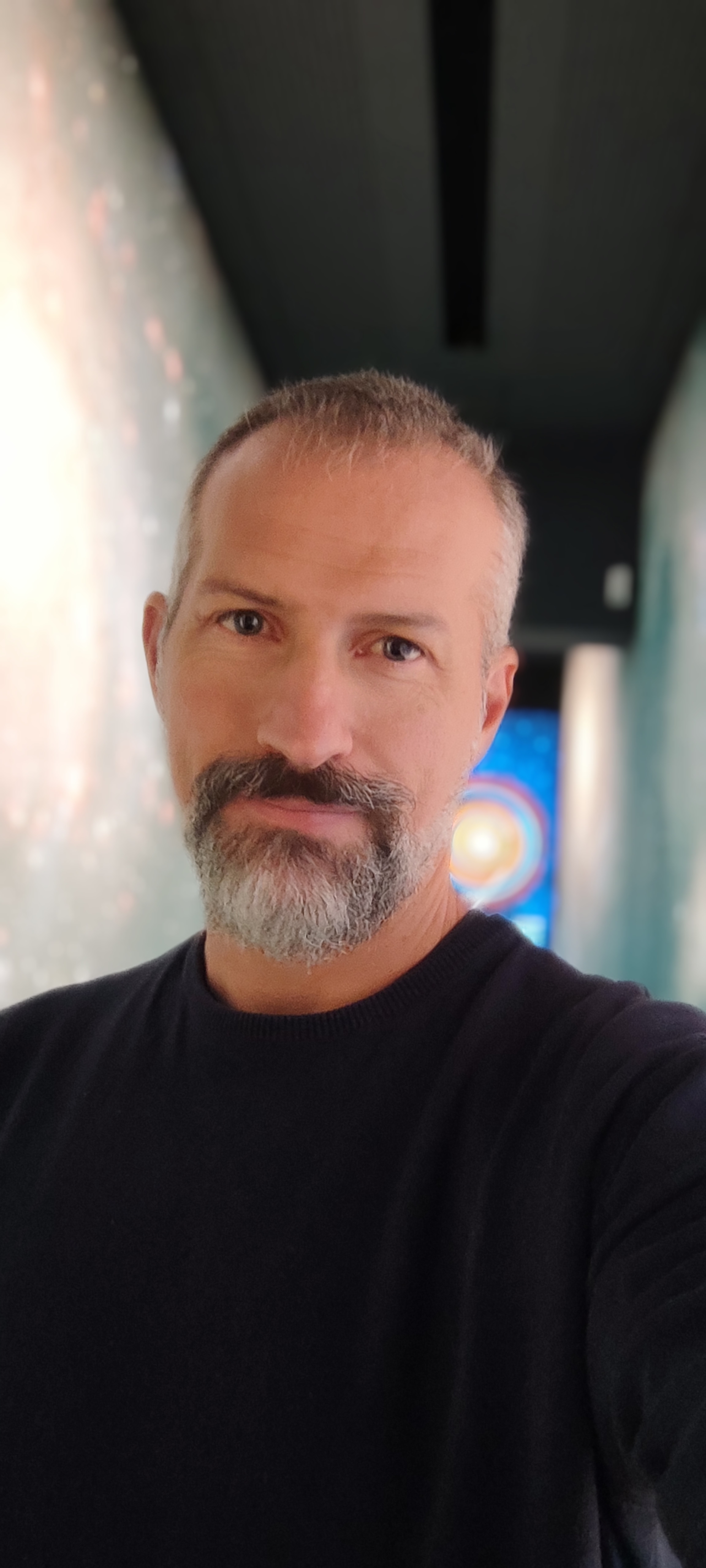 pizzetto1977-webcam-model-profile-xhamsterlive