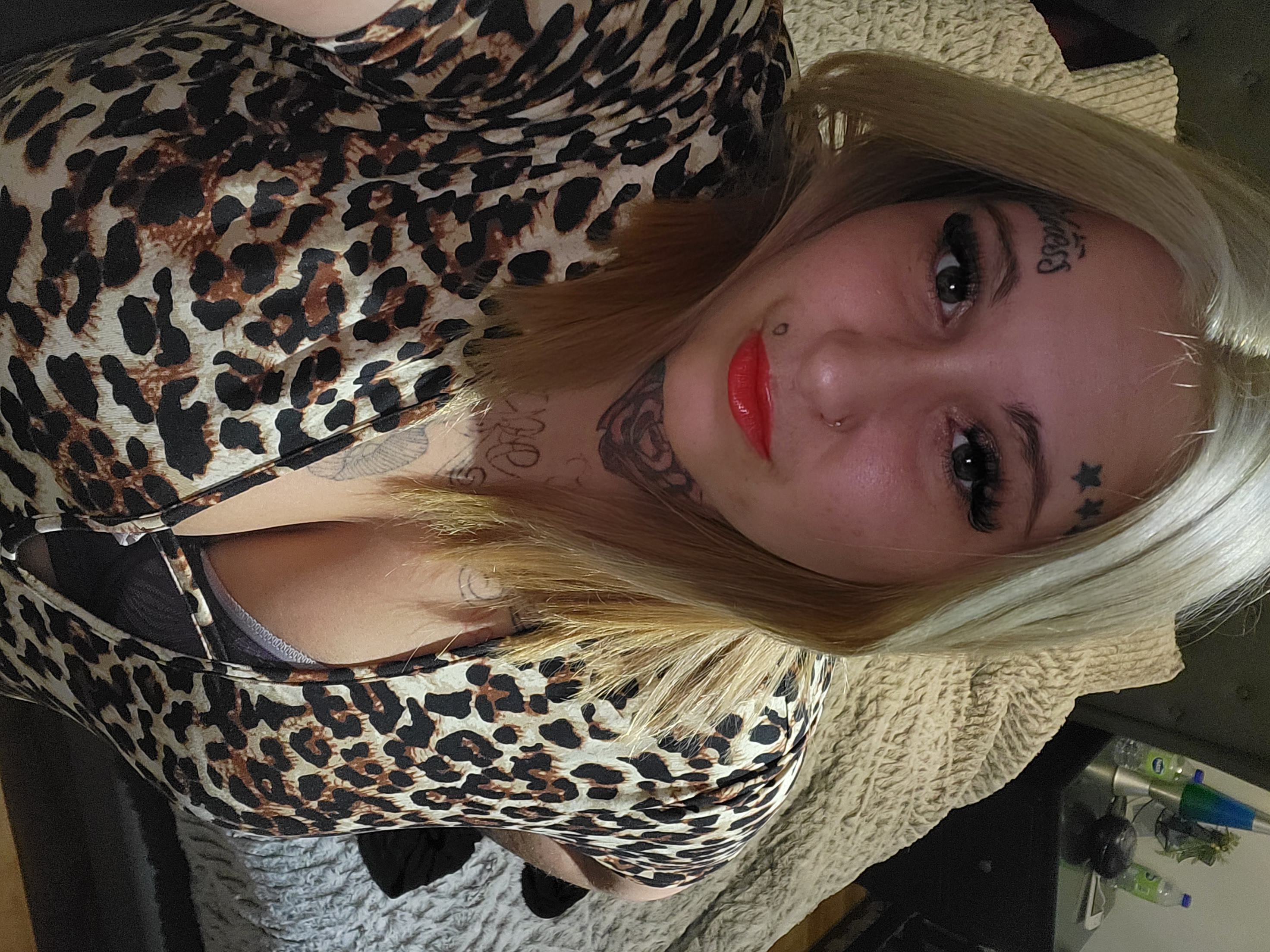 Momanddadsex Cam Model Profile | Stripchat