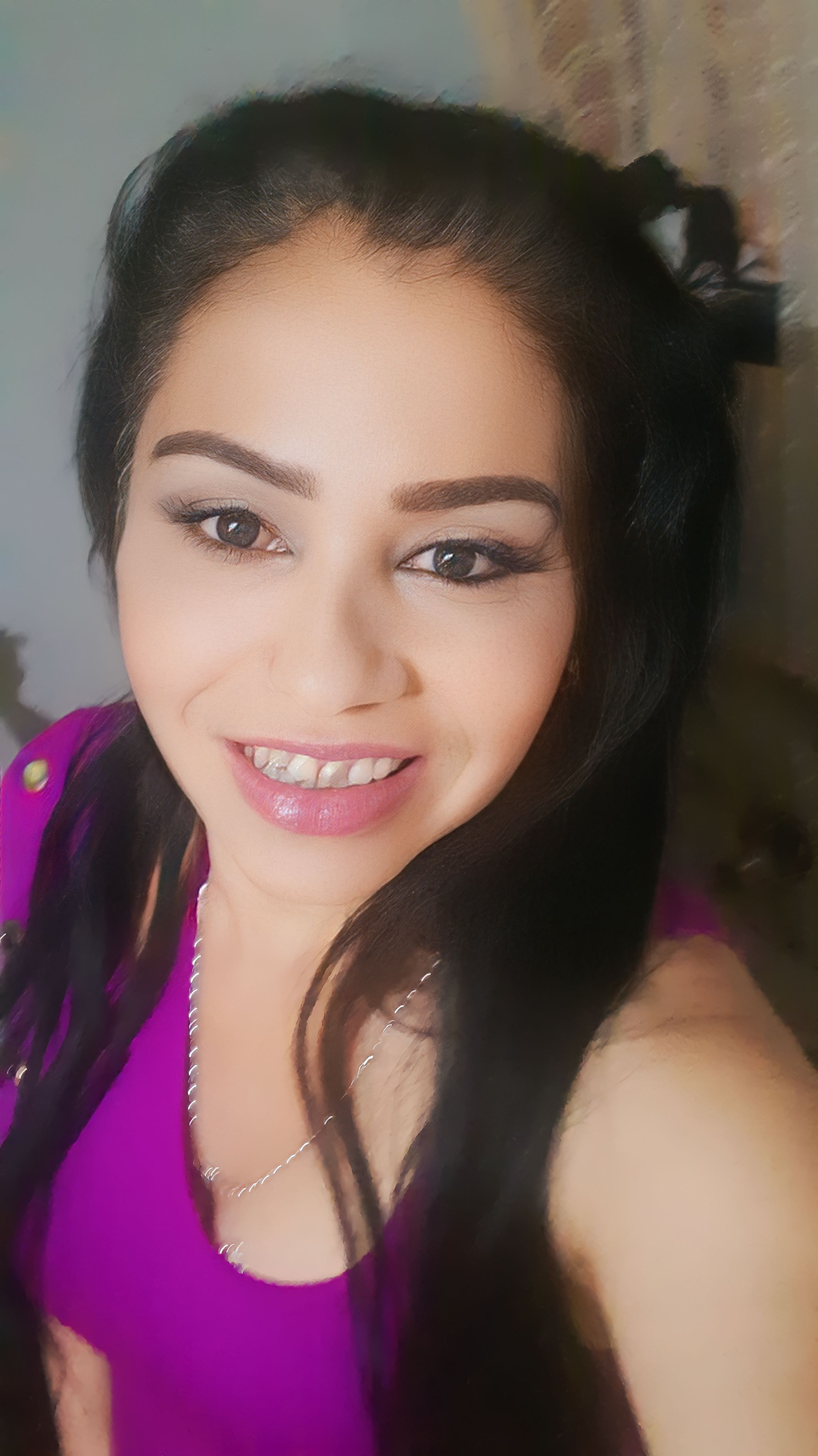 madonna101-webcam-model-profile-xhamsterlive