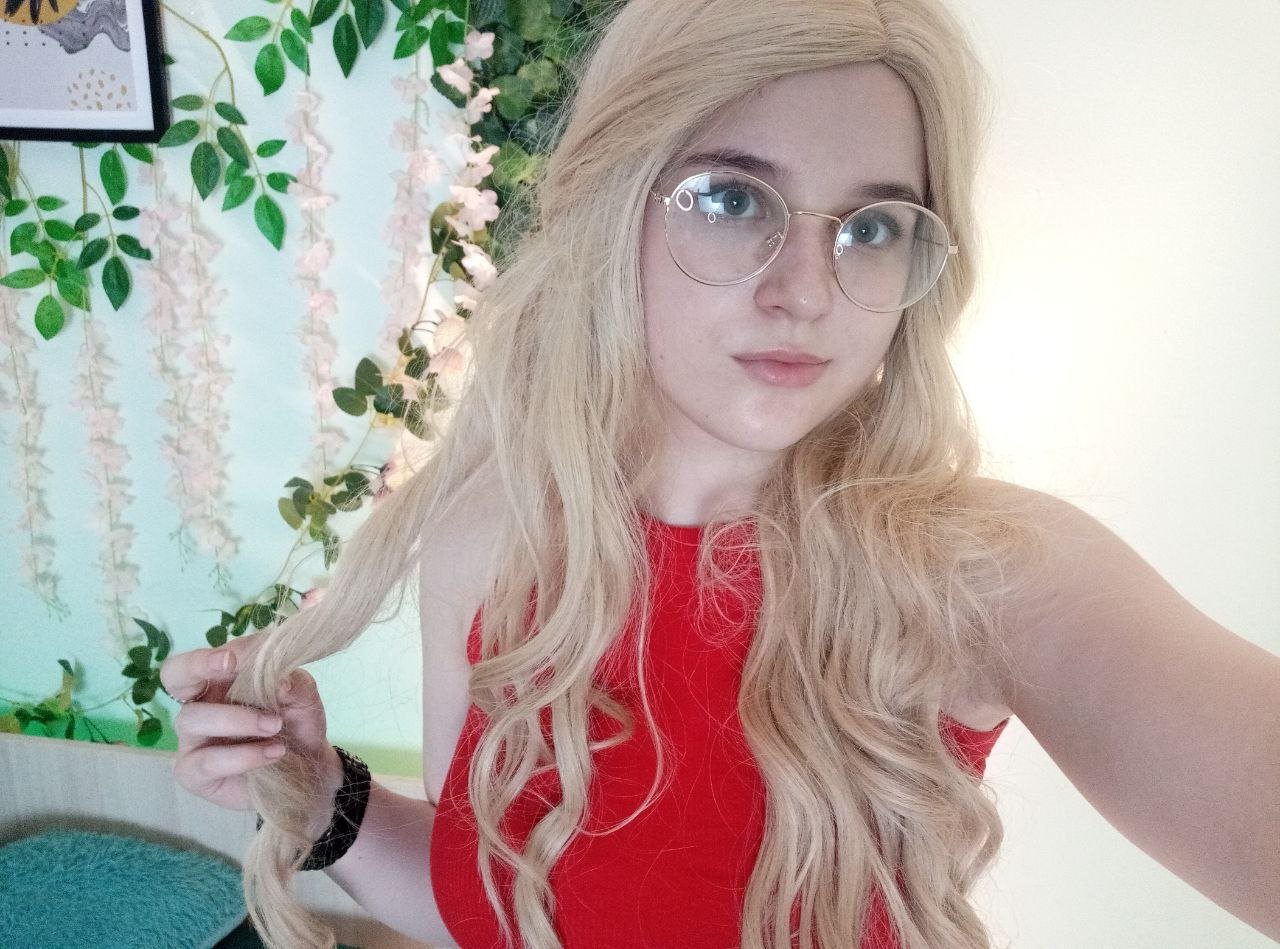 marydreams-webcam-model-profile-xhamsterlive