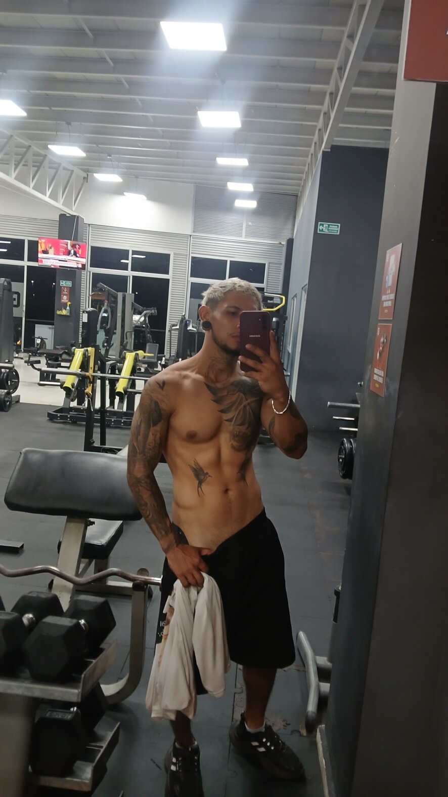 Srjacobfitのキャストのプロフィール | Stripchat