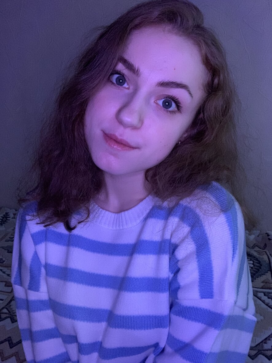 gloriabarnes-webcam-model-profile-xhamsterlive
