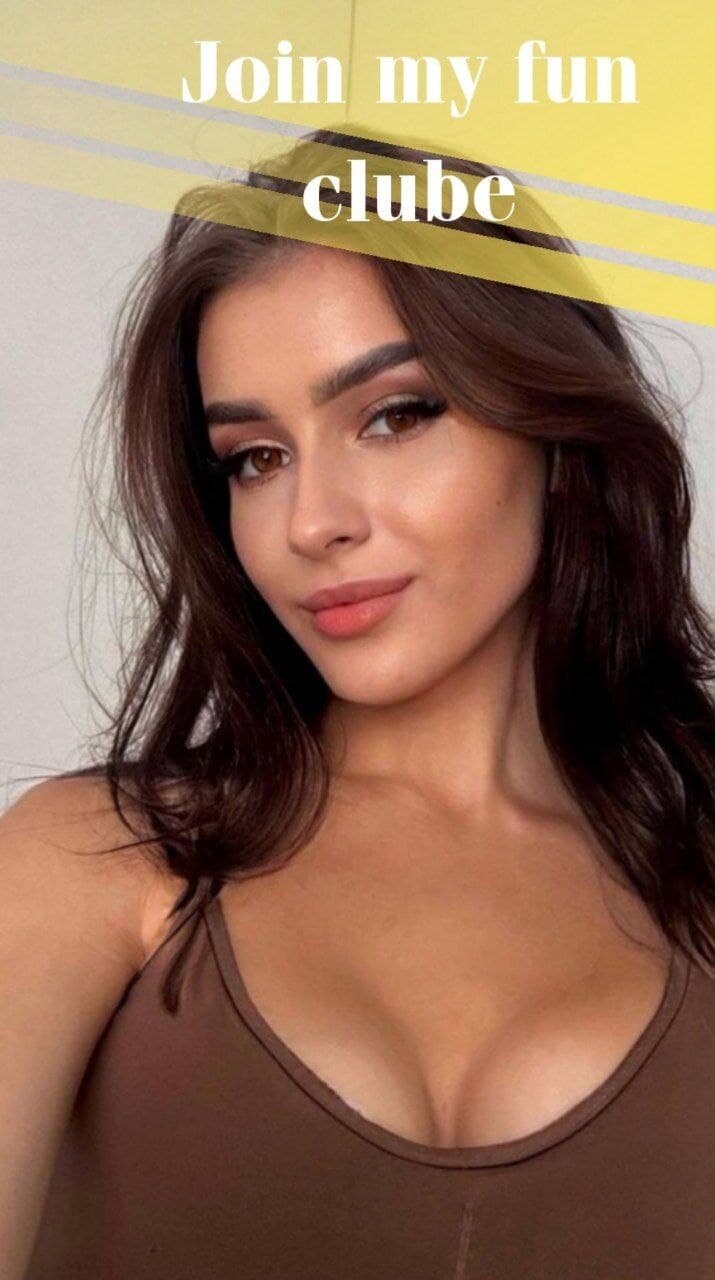 Your-Hun Cam Model Profile | Stripchat