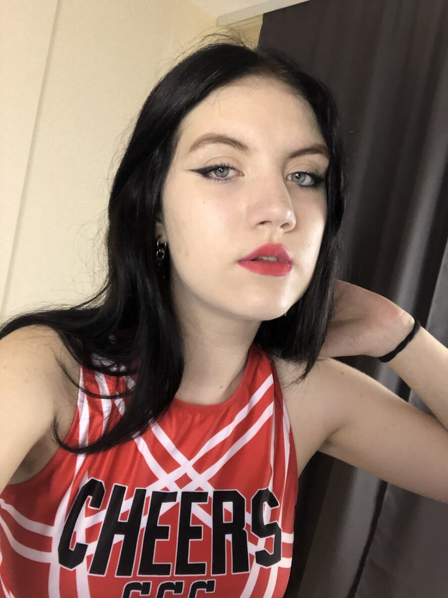 lambishali-cam-model-profile-stripchat
