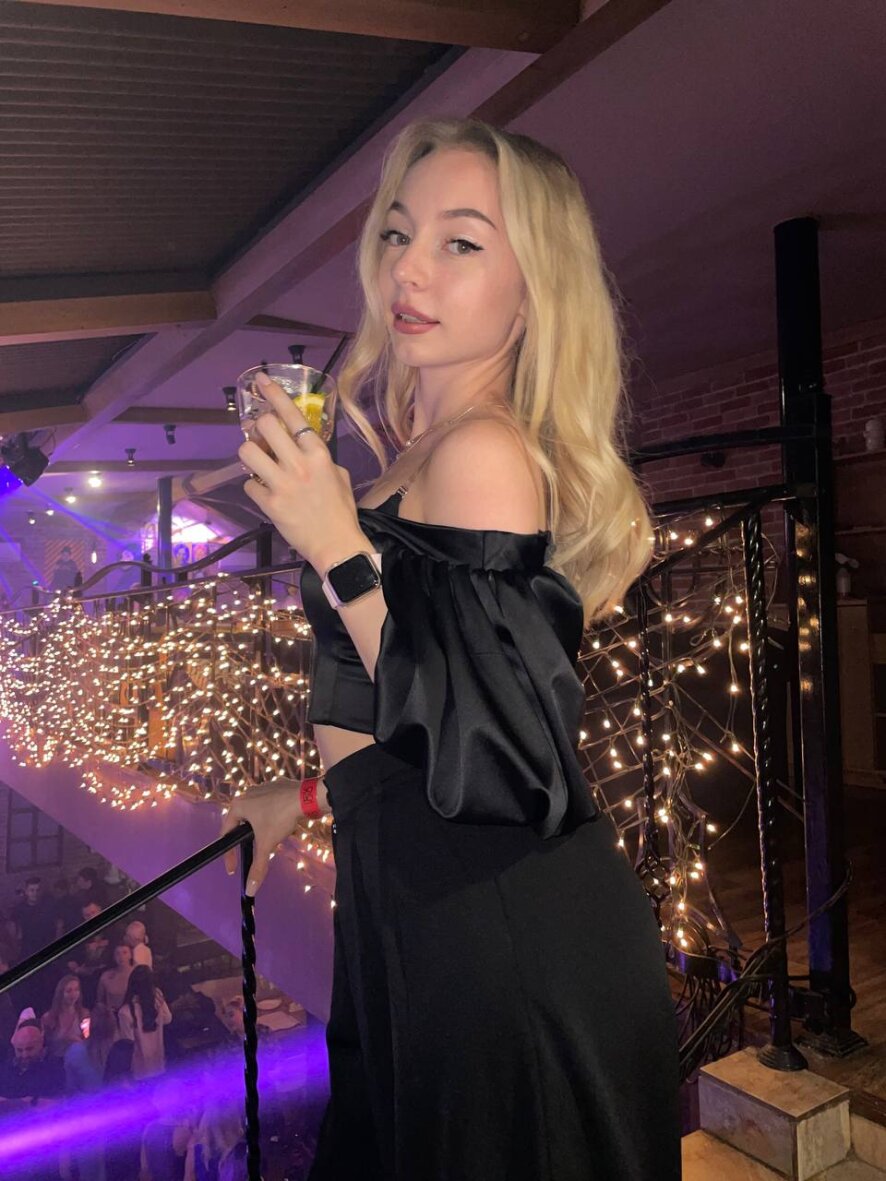 Melissa__mur Cam Model Profile | Stripchat