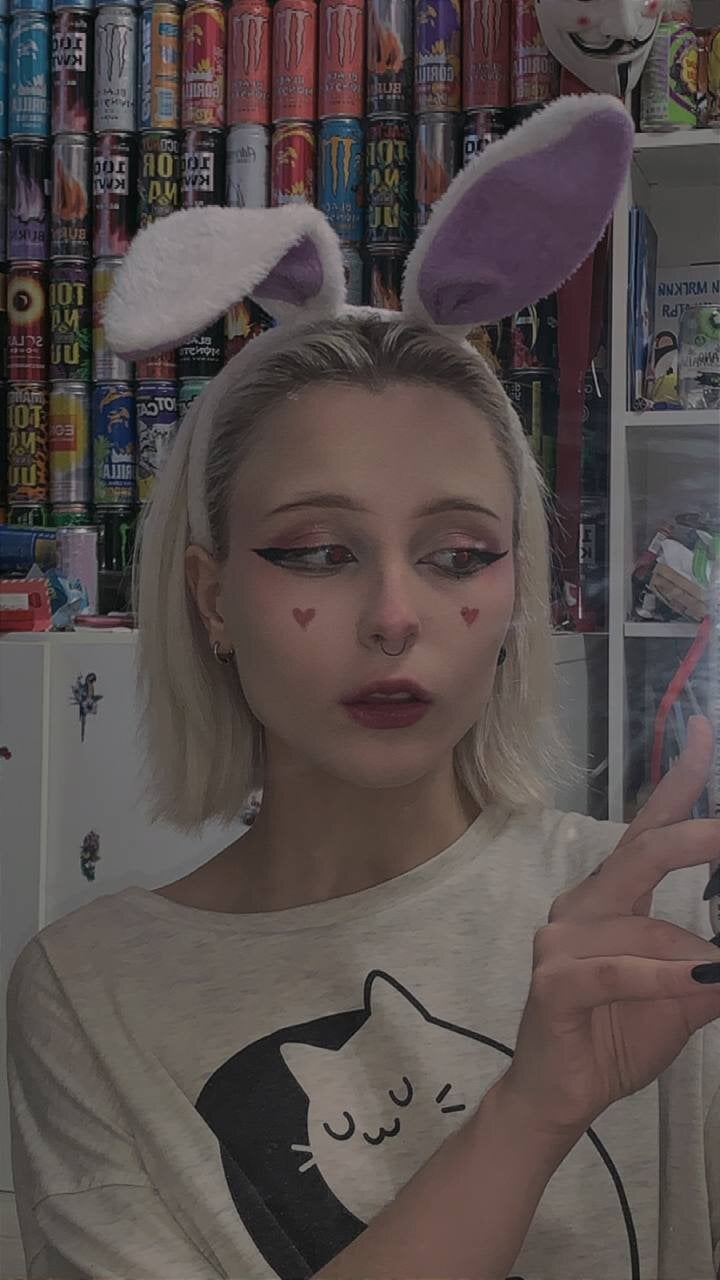 watanabechan-webcam-model-profile-xhamsterlive